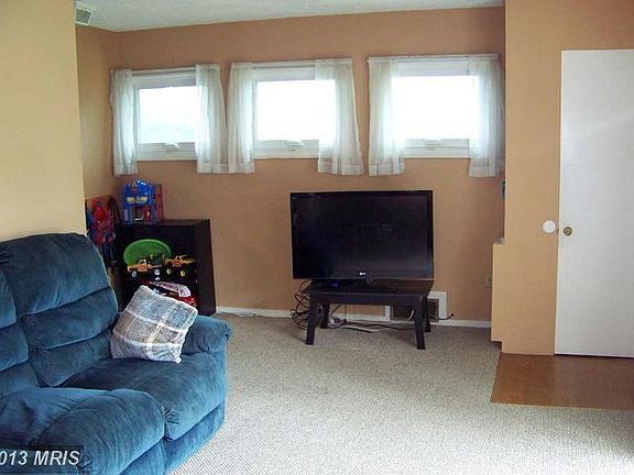 2nd image of 6628 Cavalier Dr