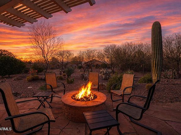 3rd image of 5372 N SCOTTSDALE Road