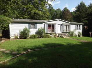 700 Creek View Ln, Clarksville, VA 23927