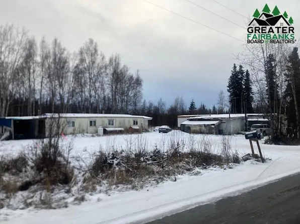 1777 Bradway Rd, North Pole, AK 99705