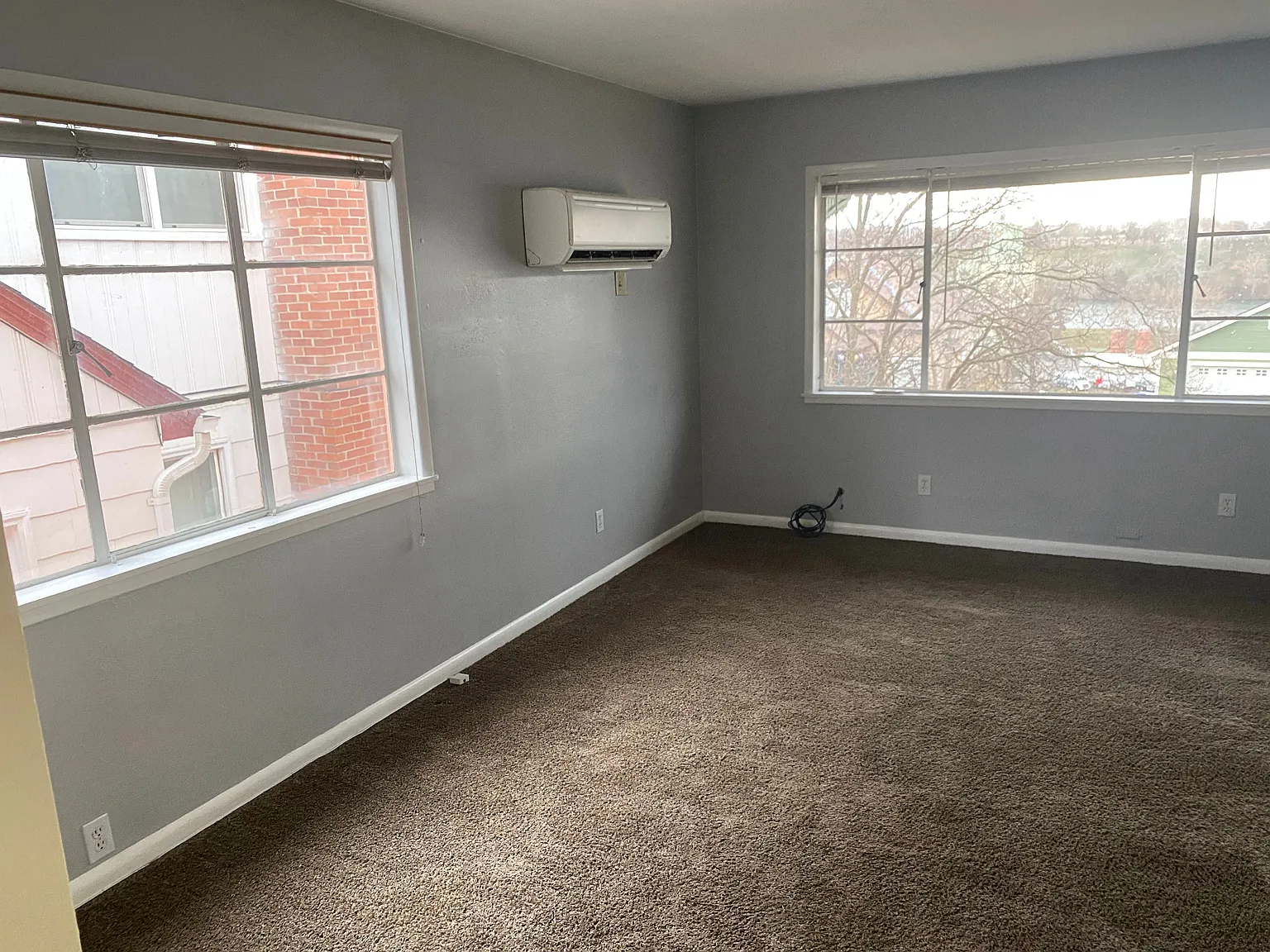 Studio, 1.0 bath, 350 sqft, $730 — Photo 3