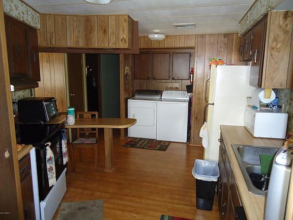 4th image of 9308 E Olive Ln S