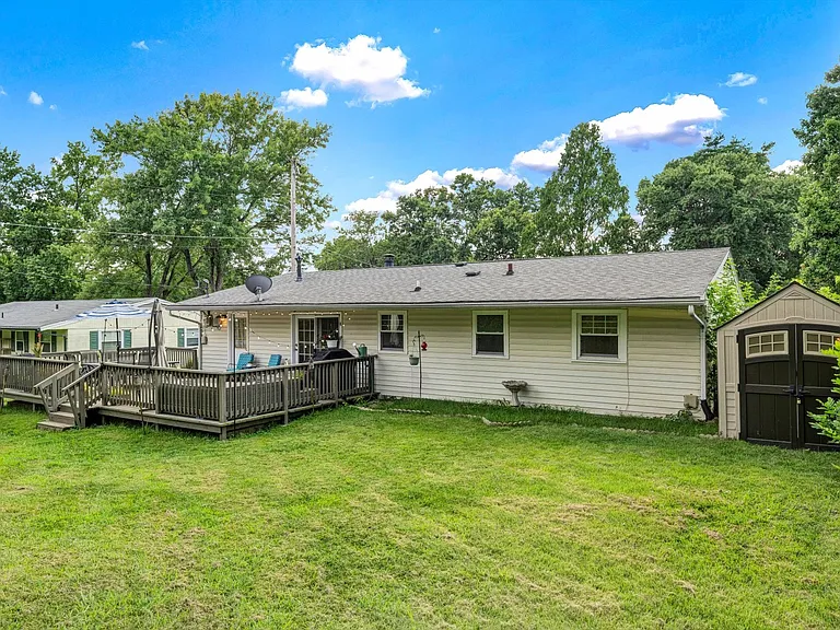 322 Spring Meadows Dr — Photo 28