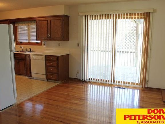 4th image of 2426 Peterson Ave