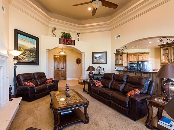 4th image of 1224 Titania Ct
