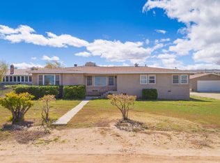 4020 E Avenue T4, Palmdale, CA 93552