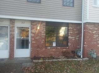 207 Macbeth Dr, Lower Burrell, PA 15068