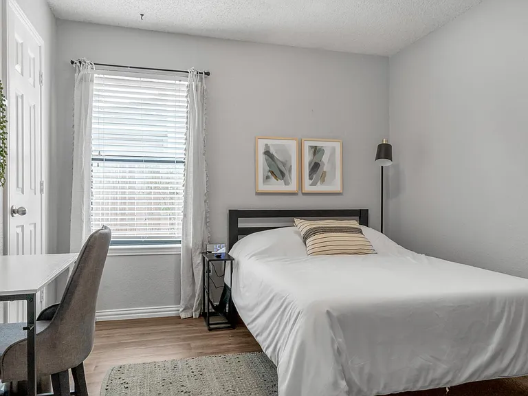 501 Kelley Ct — Photo 10