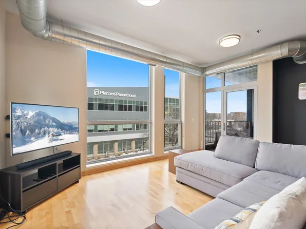 1211 Lagoon Ave Unit 301, Minneapolis, MN 55408