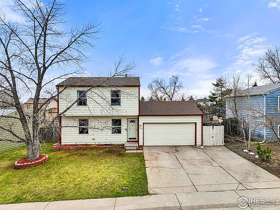 2nd image of 10086 Holland Ct