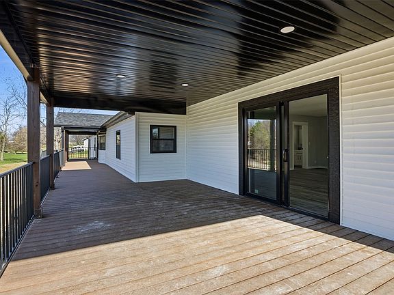 2nd image of 714 Regal Ridge Ct