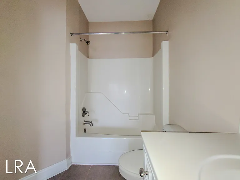 300 Gateway Dr #346 — Photo 17