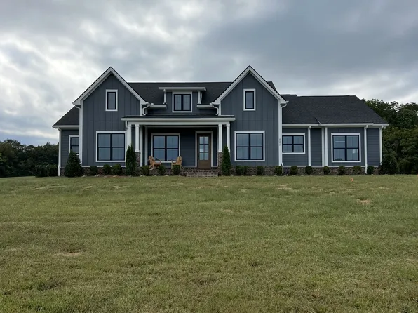 4542 Campbellsville Pike, Columbia, TN 38401