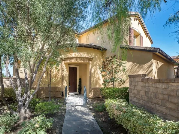 25337 Los Arqueros Dr, Valencia, CA 91381