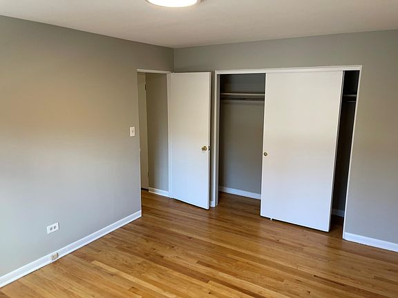 4th image of 8046 Knox Ave APT 2D