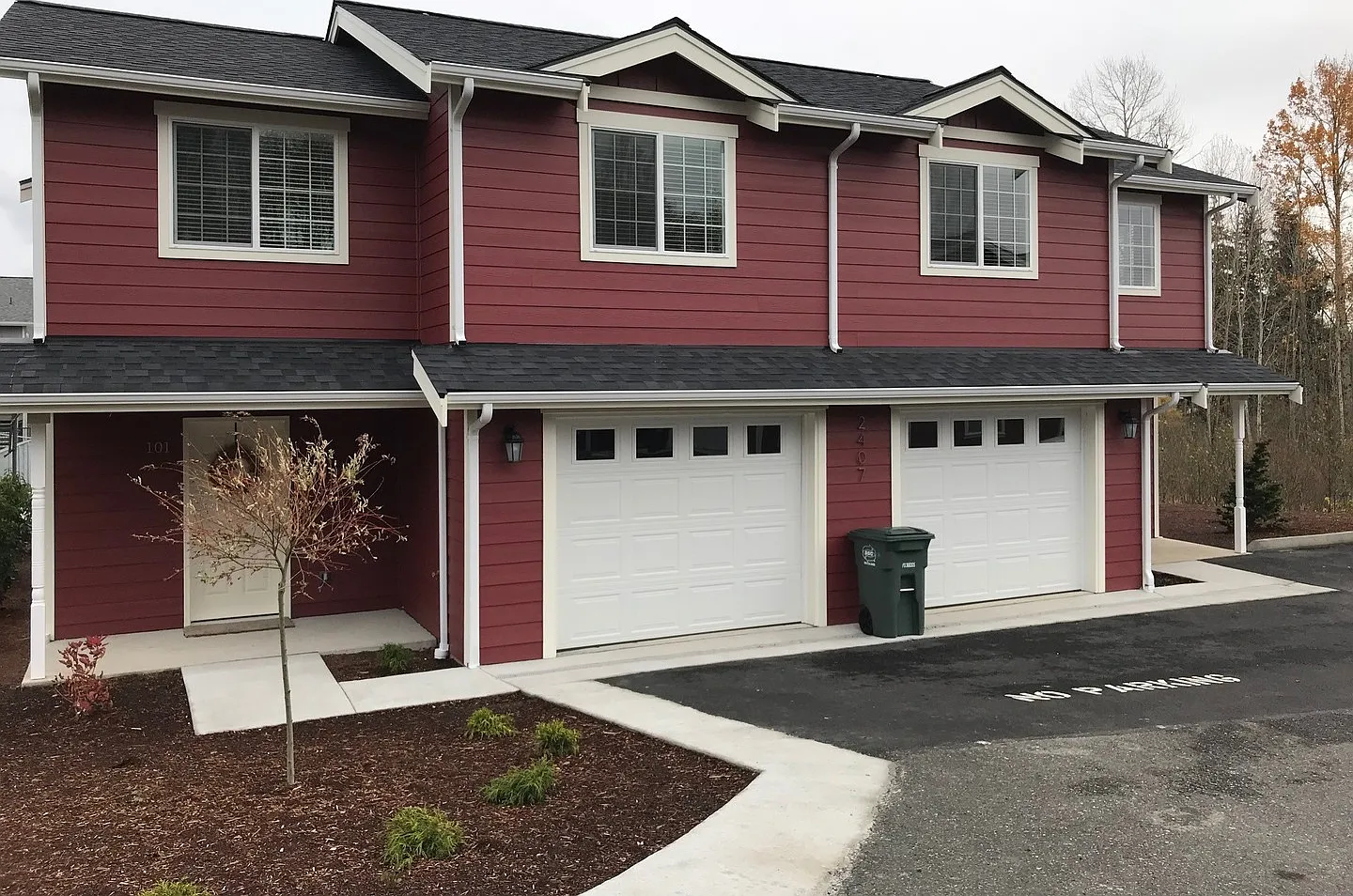MA2409 — Photo 1