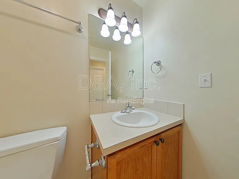 3523 SE Midvale Dr — Photo 12