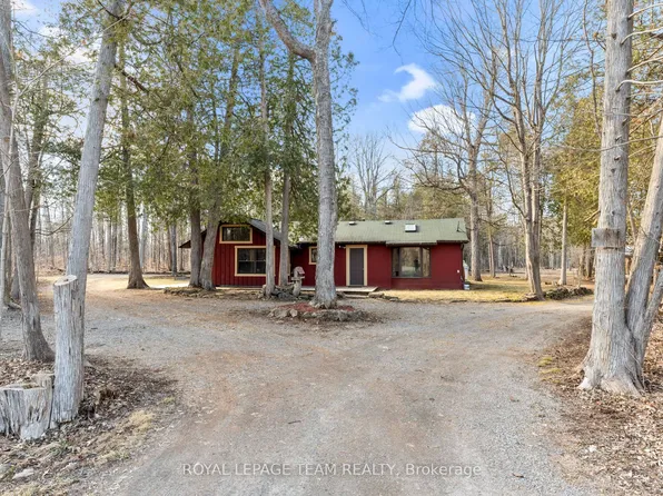 4265 Roger Stevens Dr, Ottawa, ON K7A 4S6