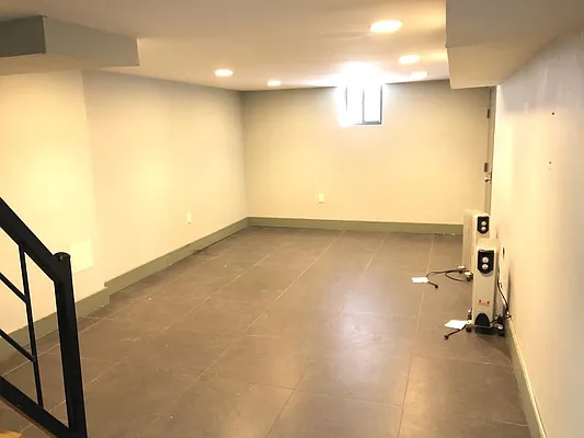 Rented by Brooklyn Group | media 8