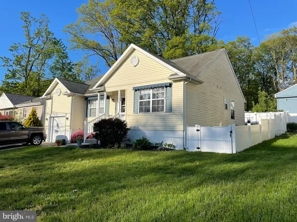 418 Hill Ave, Runnemede, NJ 08078