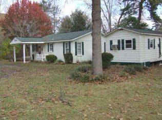 1036 Oakland Dr, Cross, SC 29436