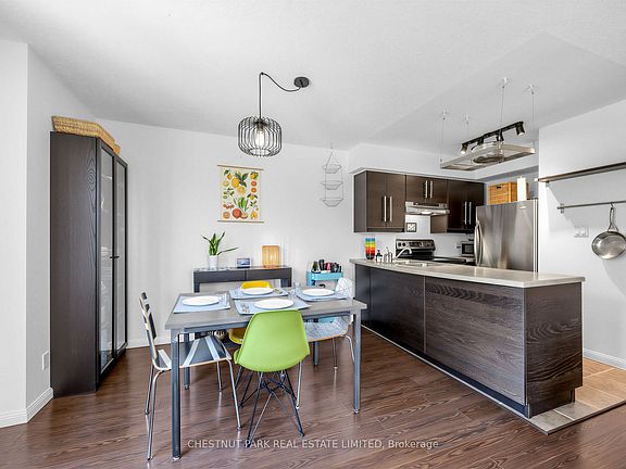 3rd image of 26 Douro St #333