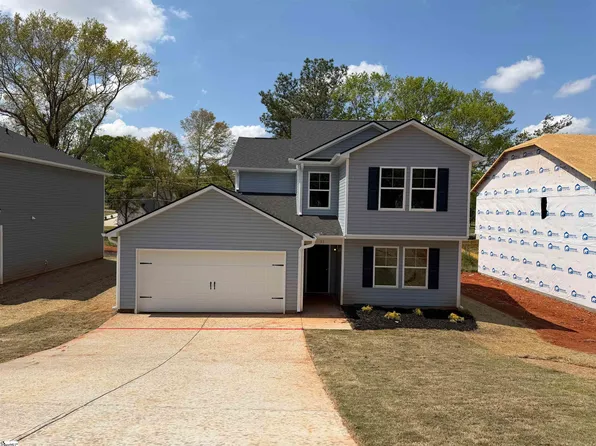 31 Campbell St, Duncan, SC 29334