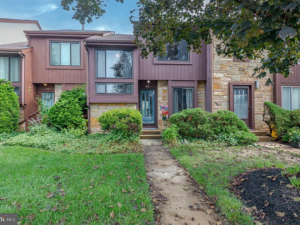 1st image of 20 Kelly Ct