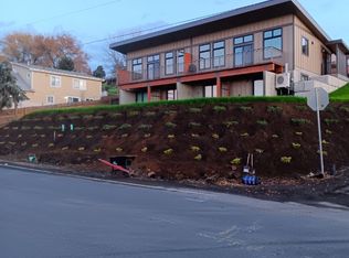 2700 Old Dufur Rd, The Dalles, OR 97058