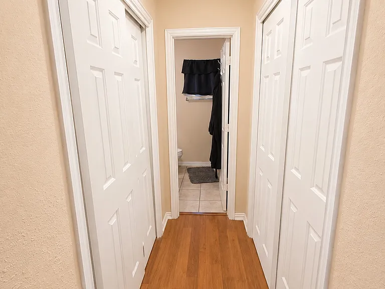 9929 Dryden Ln — Photo 16