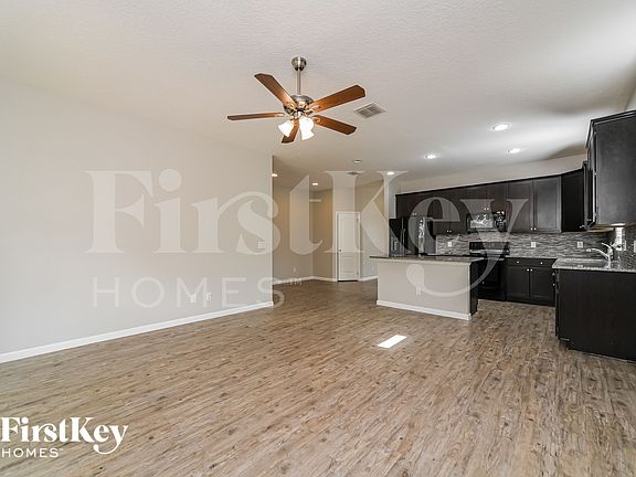5th image of 853 Panical Dr