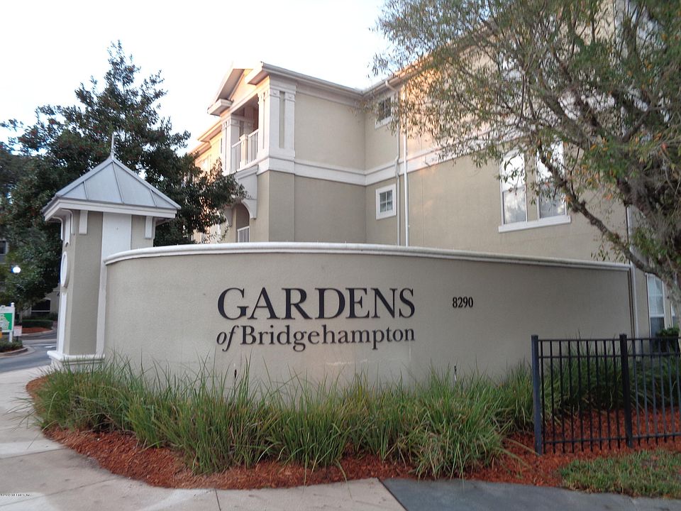2nd image of 8290 Gate Pkwy W Unit 209