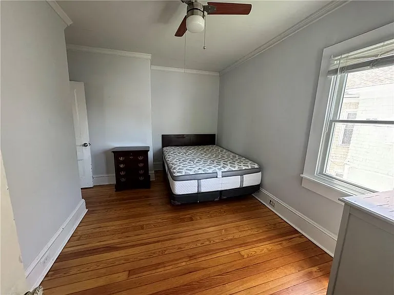 60 Berkeley Ave #2 — Photo 13
