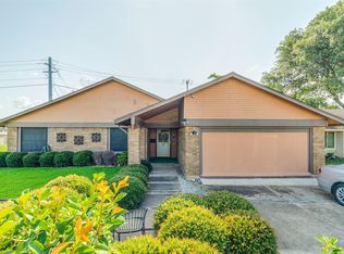 2605 Elk Grove Rd, Carrollton, TX 75007