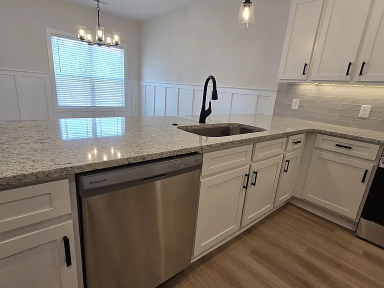 4301 Laurel Ridge Dr — Photo 23