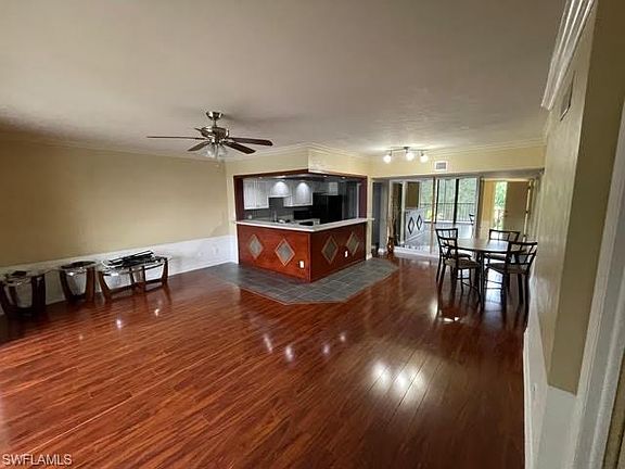 3rd image of 7119 Lakeridge View Ct APT 203
