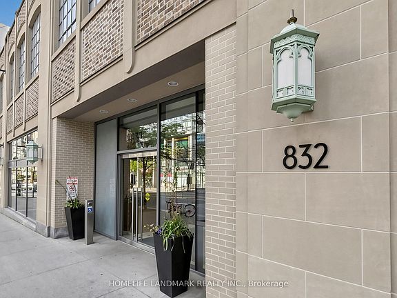 2nd image of 832 Bay St #204