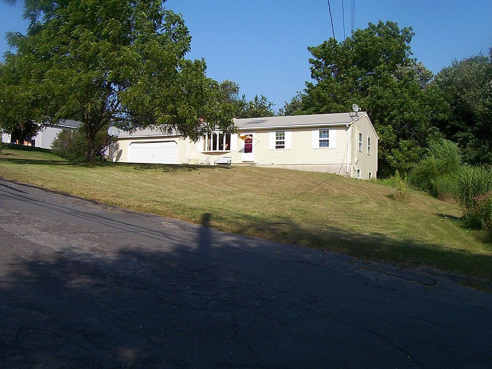 Updated ranch on 1/2 acre
