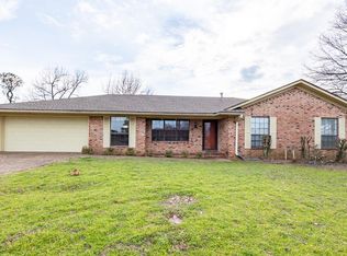 9716 Jenny Lind Rd, Fort Smith, AR 72908
