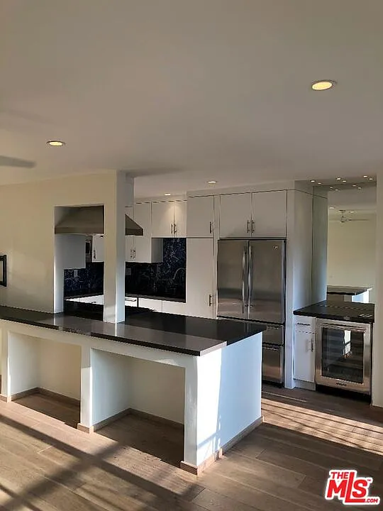 1 bed, 1.0 bath, 643 sqft, $3,799 — Photo 1