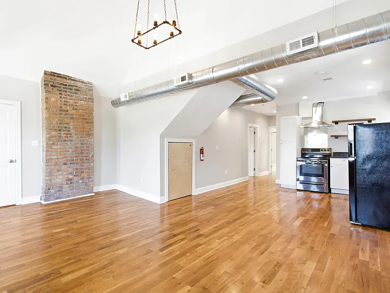 1633 Merrick St #1 — Photo 16