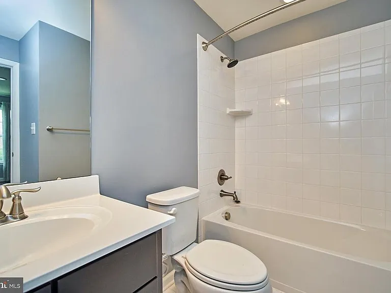 8126 S Channel Dr — Photo 11