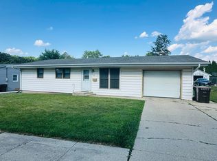 119 N Park Blvd, Freeport, IL 61032