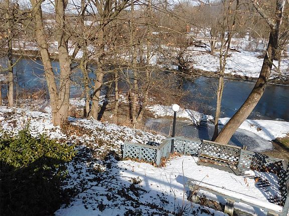 5th image of 818 Glen Mary Dr