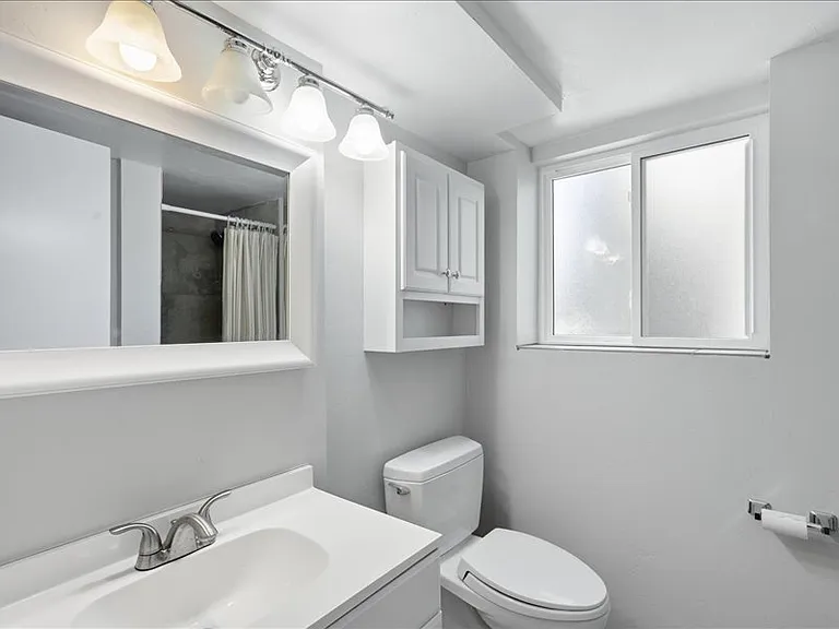 4820 W 102nd Pl — Photo 7
