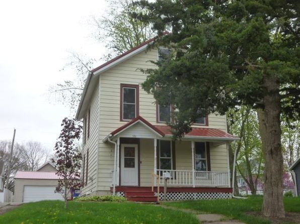 526 S Marion Ave, Washington, IA 52353