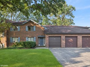 1895 Portsmouth Dr #C, Lisle, IL