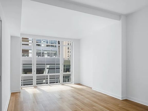 3rd image of 1050 6th Ave #6B
