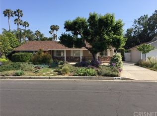 16208 Addison St, Encino, CA 91436