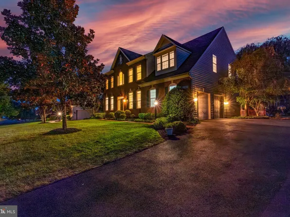 22469 Terra Rosa Pl, Ashburn, VA 20148